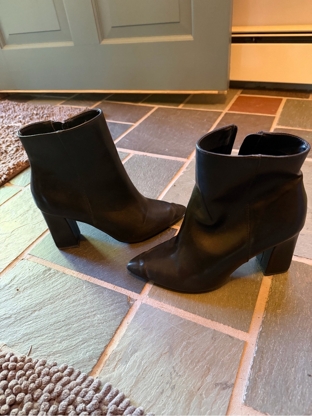 Madden Girl Black Pointed Toe Ankle Booties Size 8 Block Heel Side Zip